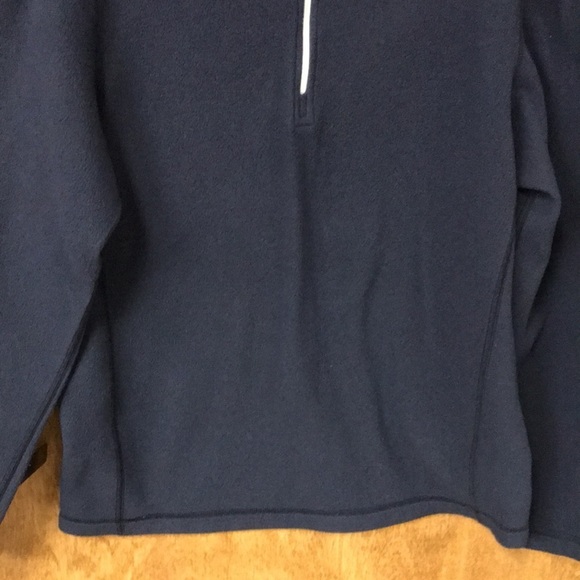 The North Face Fleece Pullover - Picture 3 of 8